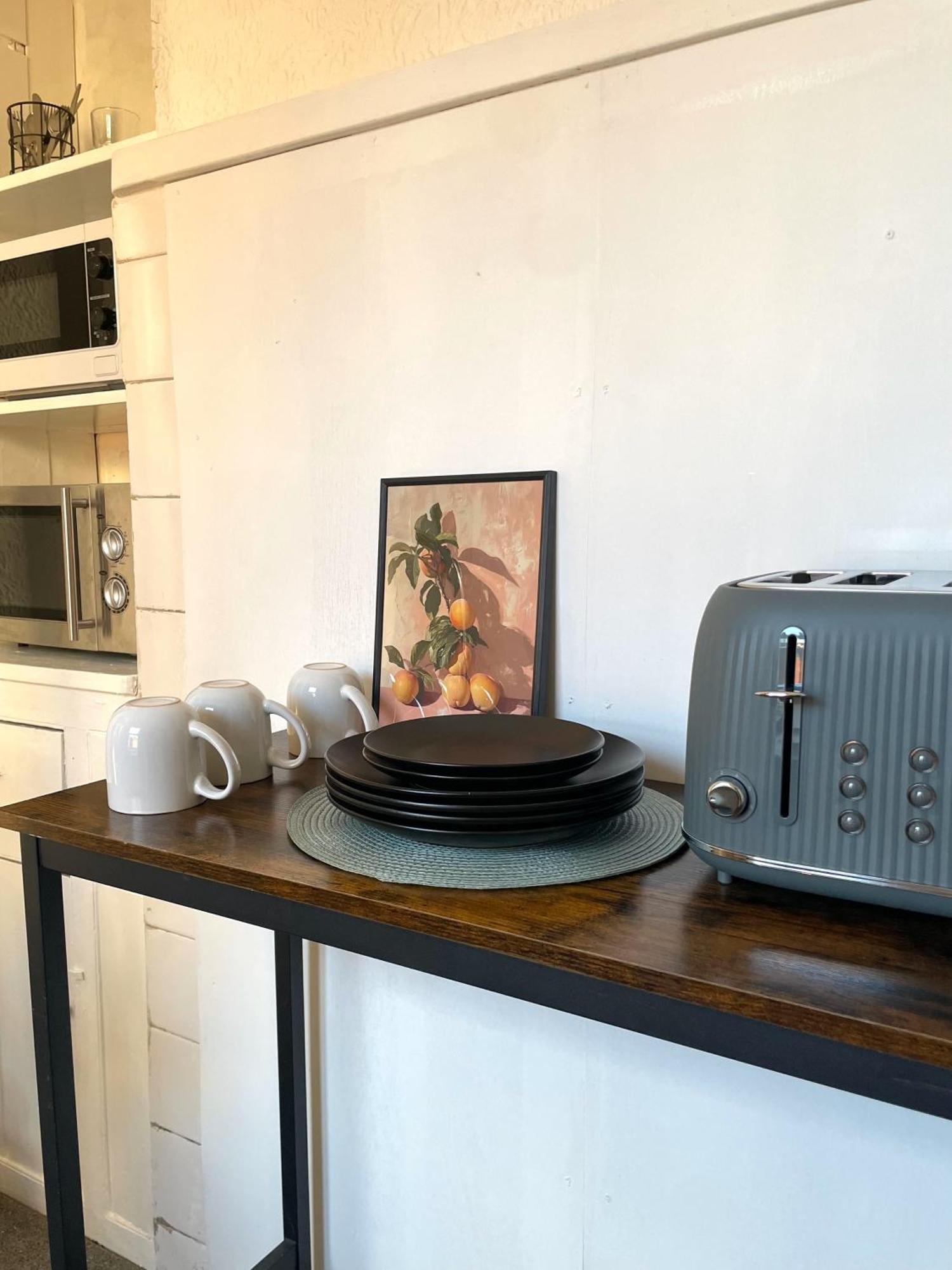 Cosy Double Rooms A Stones Throw From Wembley Stadium Лондон Екстериор снимка